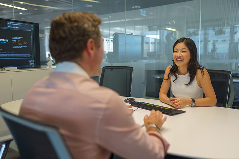 Bloomberg : Xin Yan Ho meeting