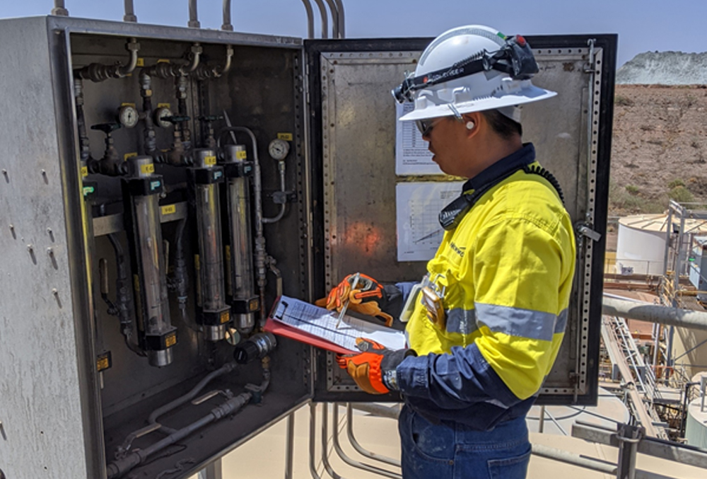 Newmont Goldcorp graduate Lawrence Alago in an inspection